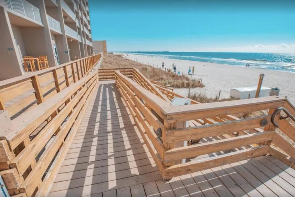 Happy Ours 2200 Sq Ft Corner Beachfront Sleeps 12 Панама Сити Бийч Екстериор снимка